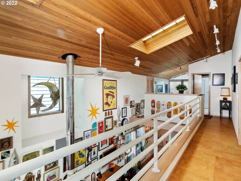 Portland Homes for Sale — 17617 NW Sauvie Island Rd 39, Portland